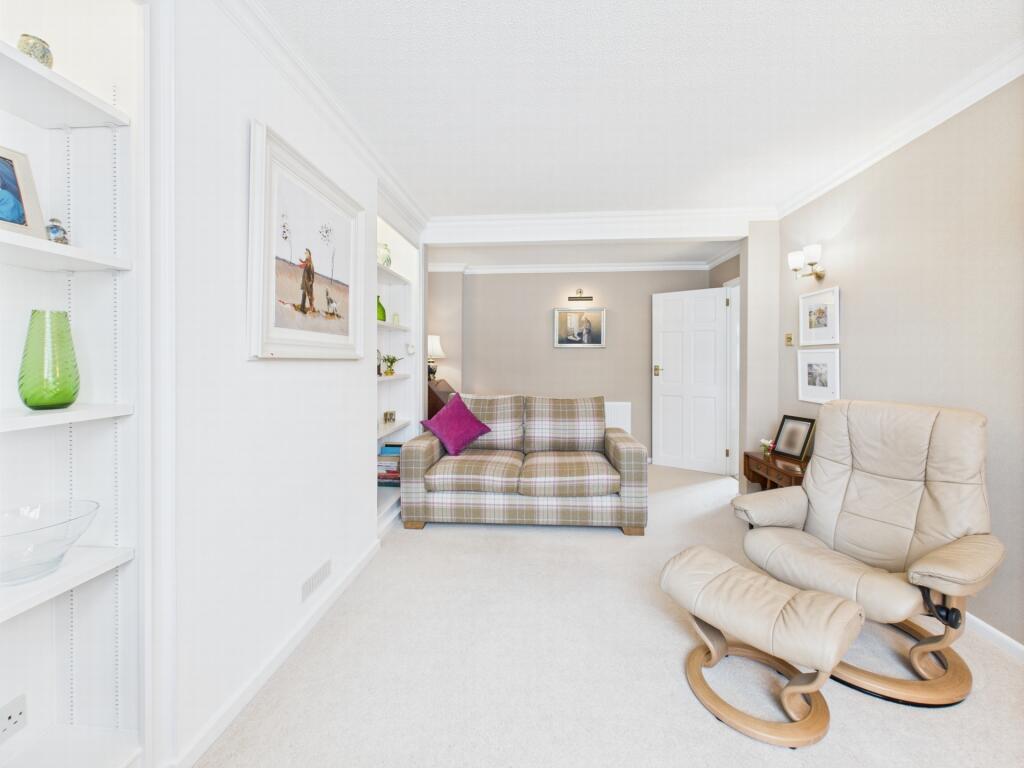 sitting room 3
