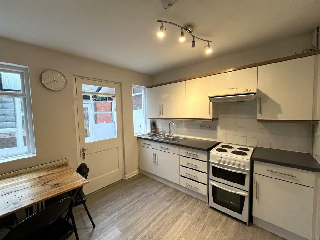 Kitchen.jpeg