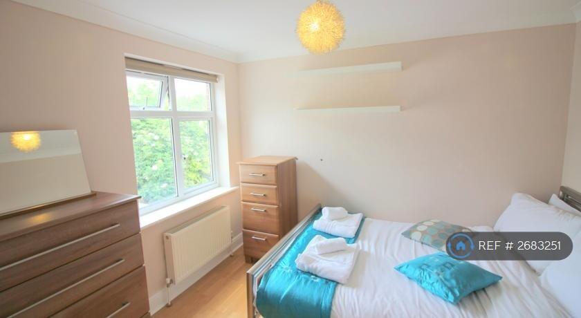 Bedroom2