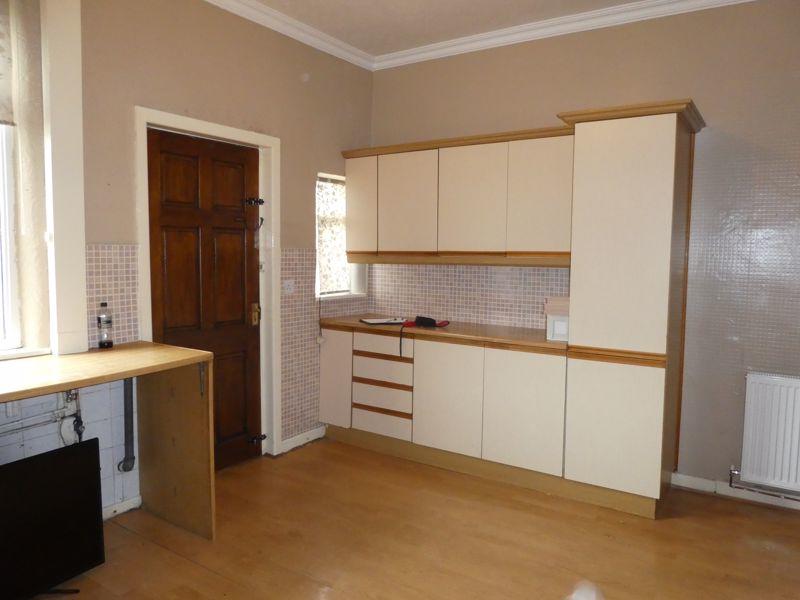 Dining kitchen
