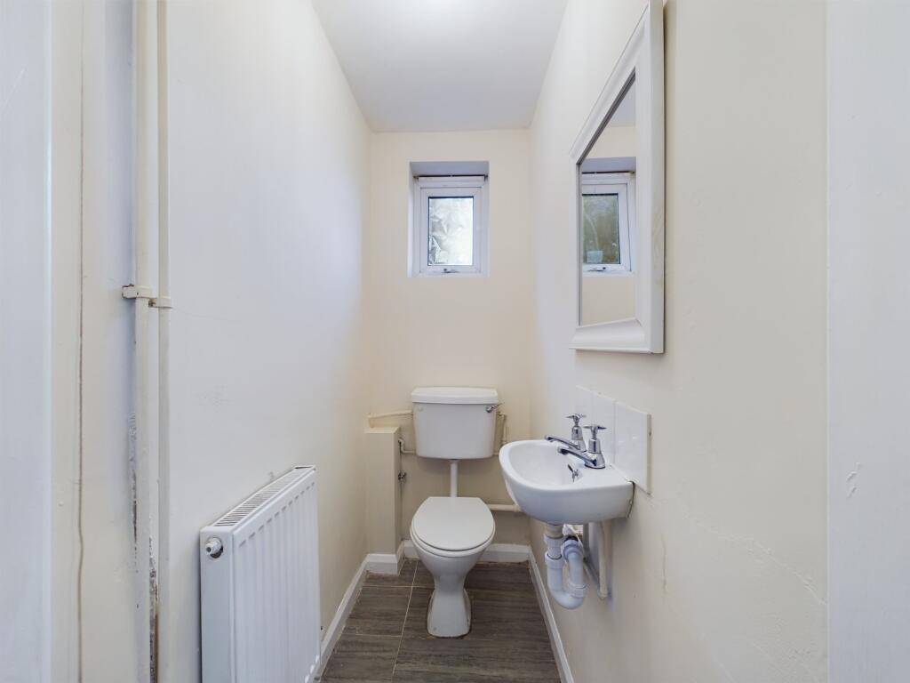 CLOAKROOM