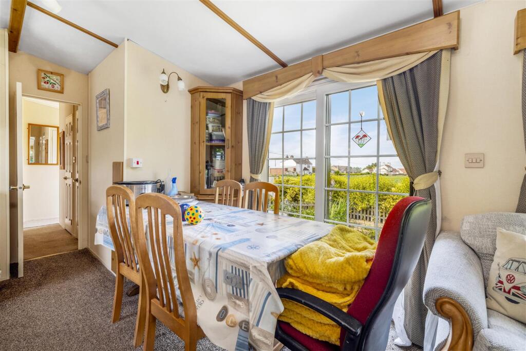 Rosy Cottage (Sibsey)-12.jpg