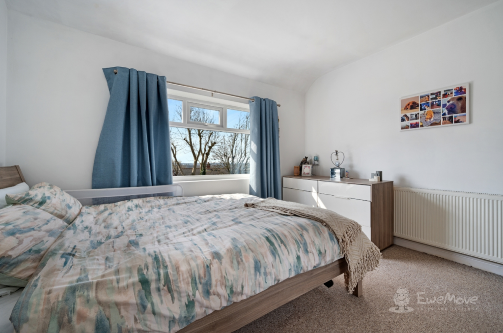 EweMove - Fell Grove 15