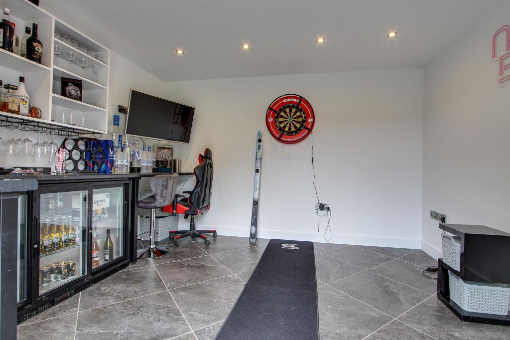 Tandem Garage