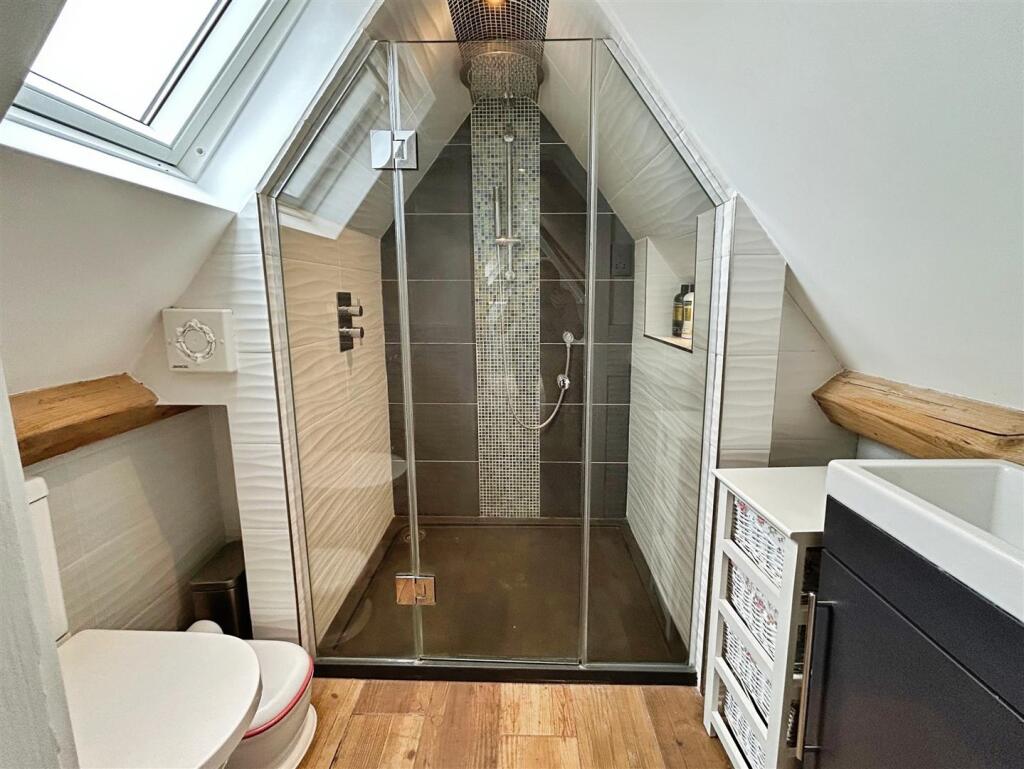 46073e40-2-43E7-97E3-EED1D22EB35D-5895-0000034245A