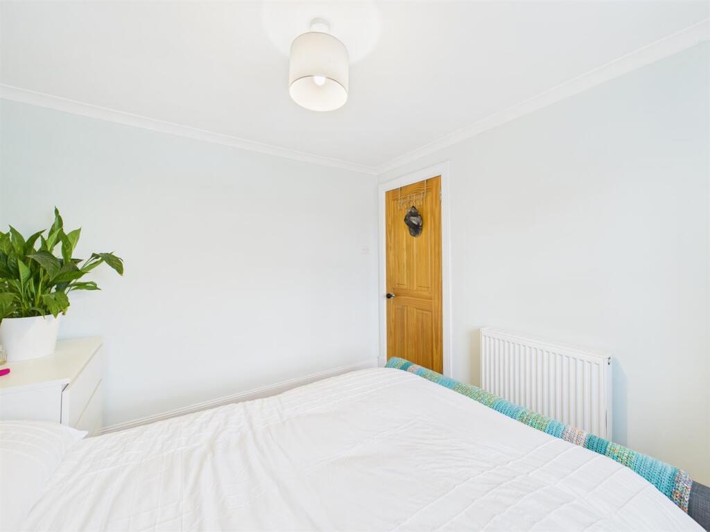 CAM01486G0-PR0906-STILL004.jpg