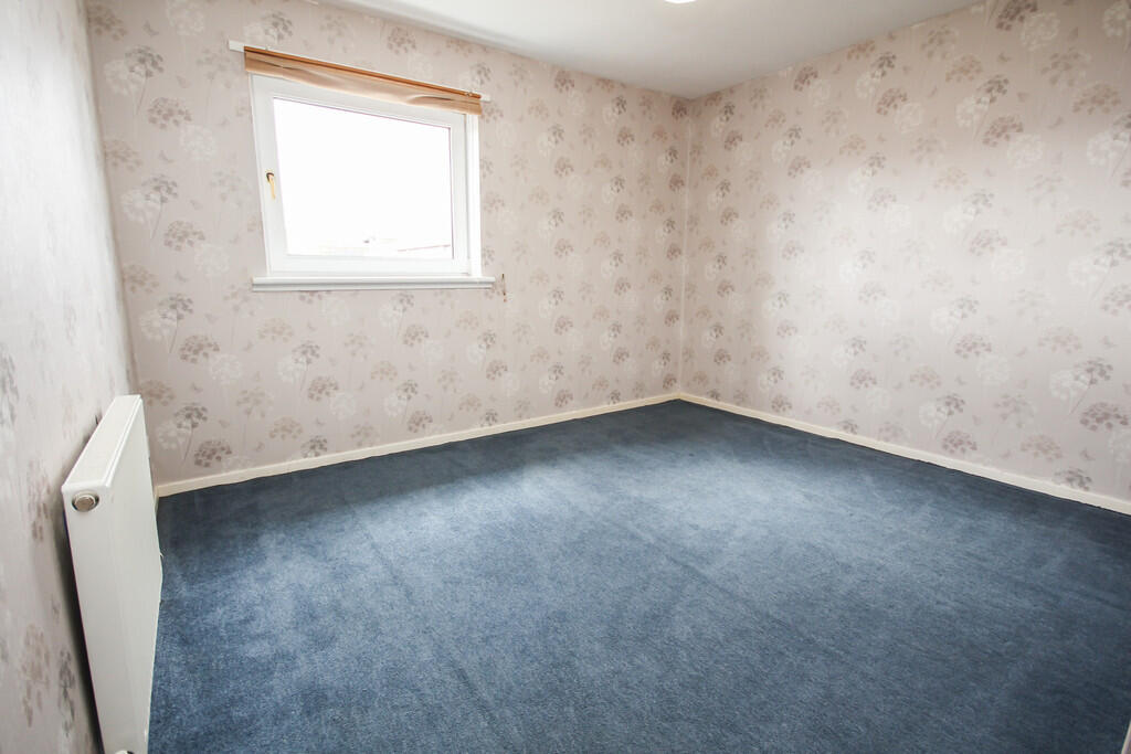 38 Quentin Rise -...