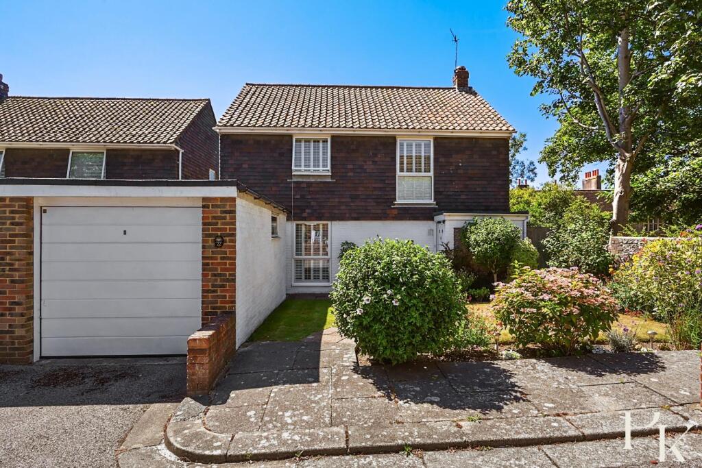 22 Hangleton Manor Close, BN3 (25).jpg
