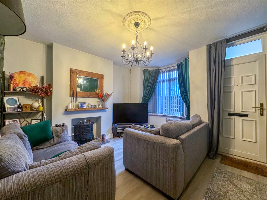 Arbury Road - Image-3.jpg