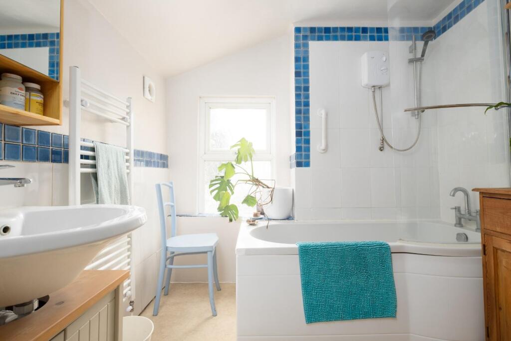 18 Royate Hill, BS5-DSCF8871-Edit.jpg