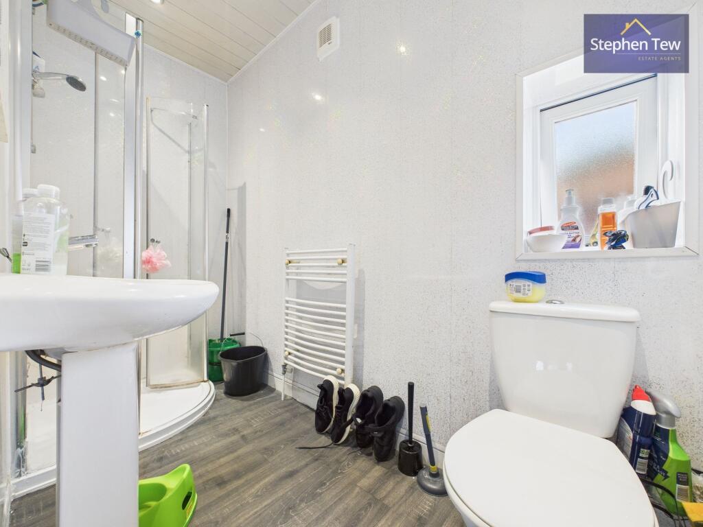 First Floor Flat Bathroom