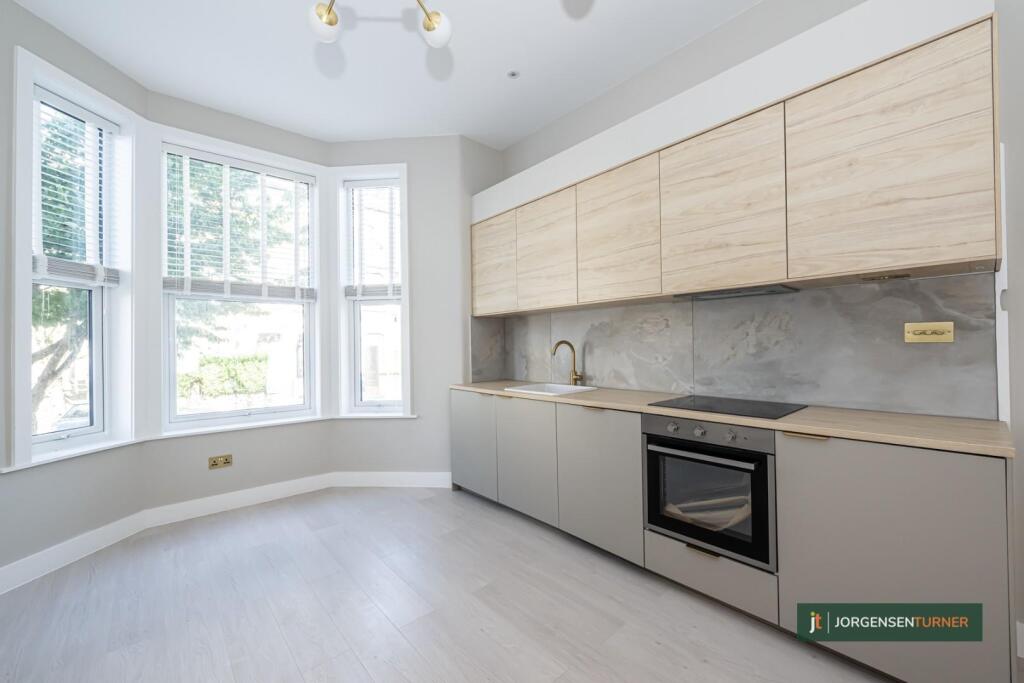 Kitchen .jpg