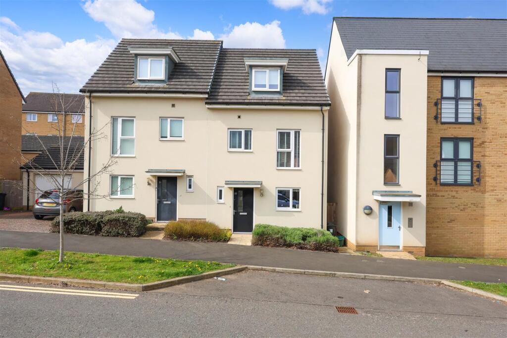 33 Acorn Drive 17.JPG