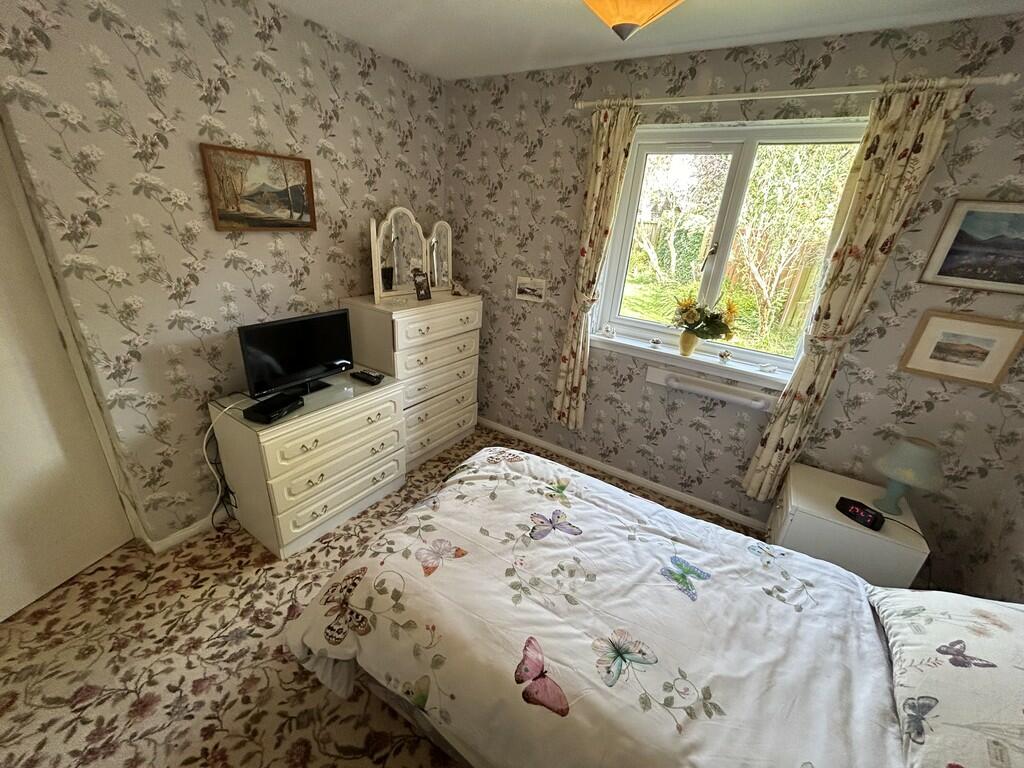 bed 1