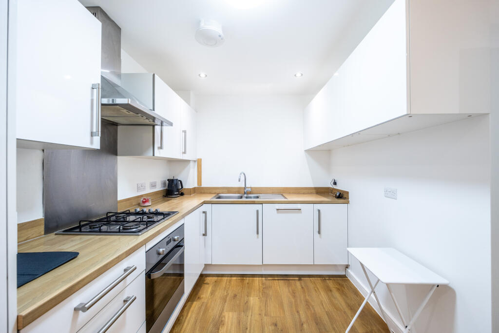 7 Elmore Street-11