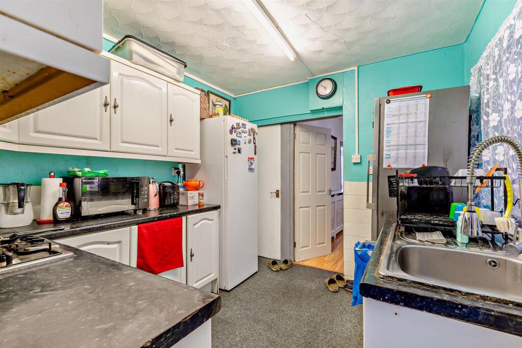 8666864-interior04-800.jpg