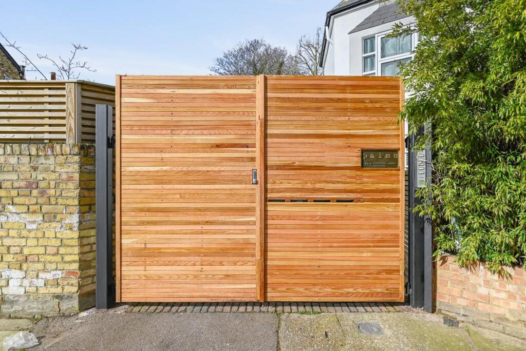 12-a1b1_DSC7887 (1).JPG