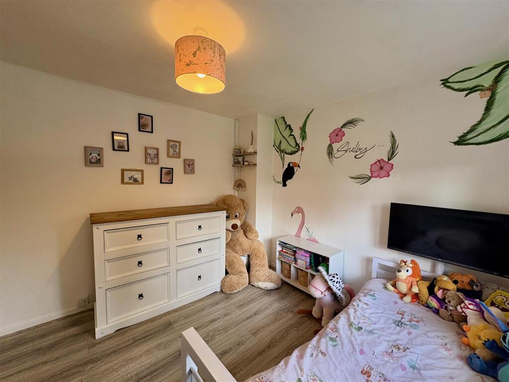 BEDROOM TWO