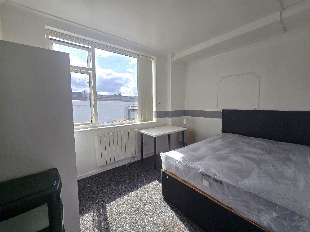 David Road, Stoke -Room 4