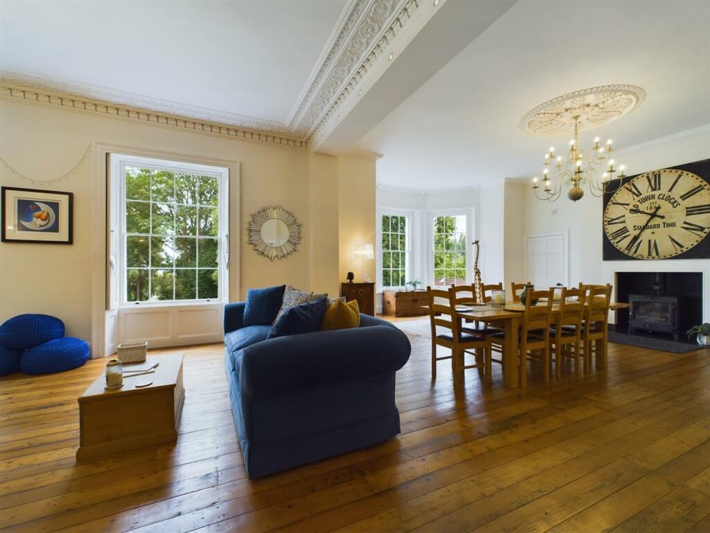 Drawing room.jpg