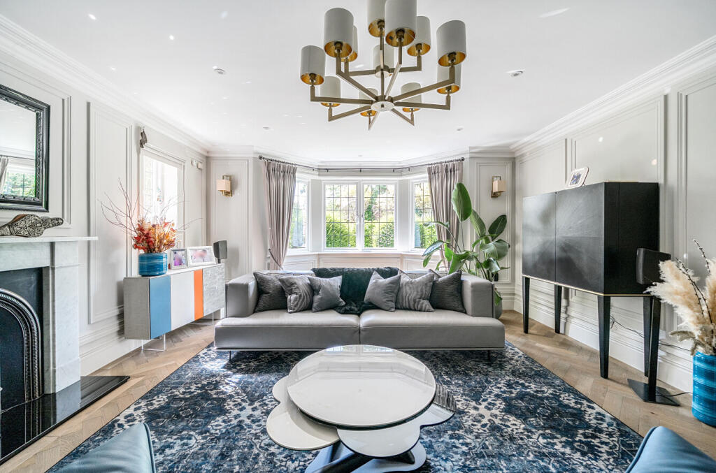 1314396-28-685695...