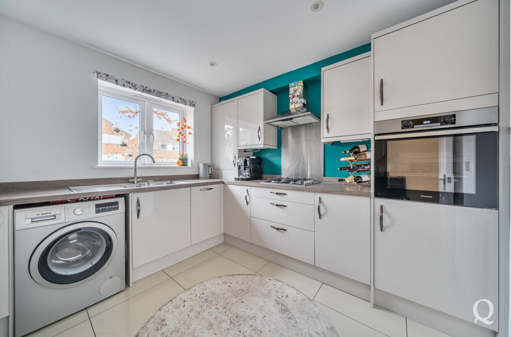 5bee4163-fd7f-43c...