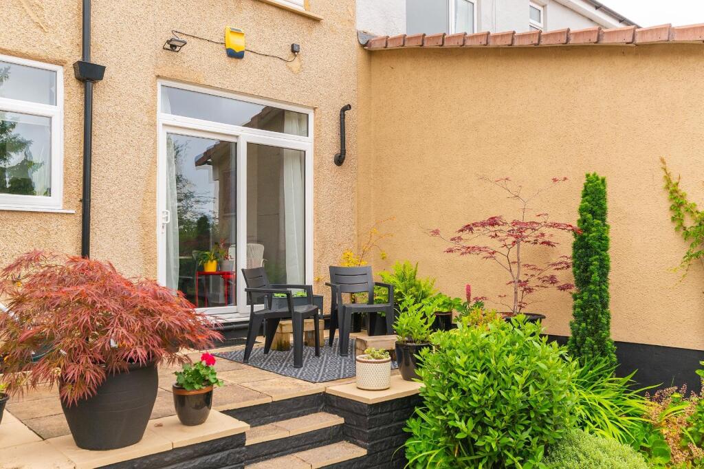 0J7ABN - External F.jpg