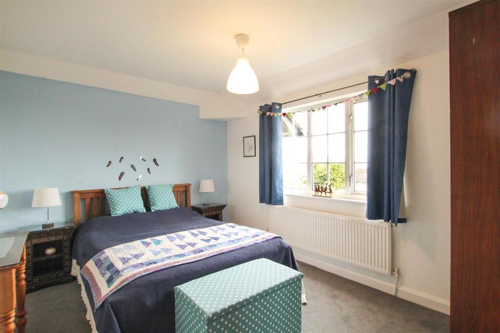Bedroom-3-1.jpg
