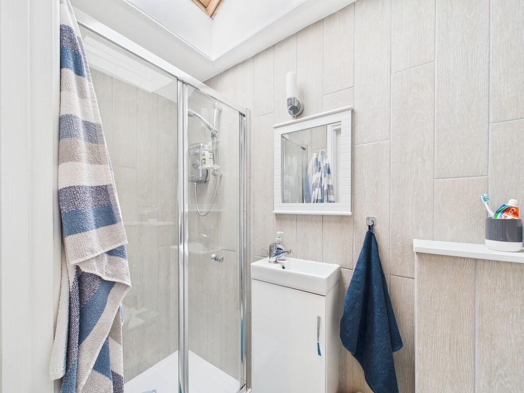 CAM02089G0-PR0559...