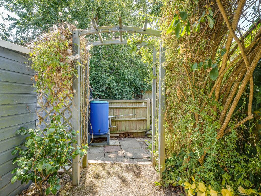 Garden (view c)