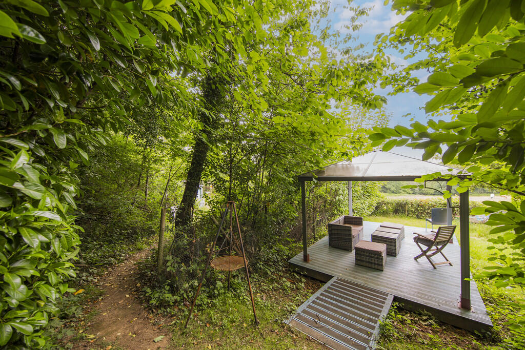 Covered deck