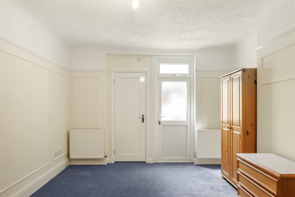 119 Wembley Hill Road - kVdpxE2AyjZ1V87KLjYo.jpg