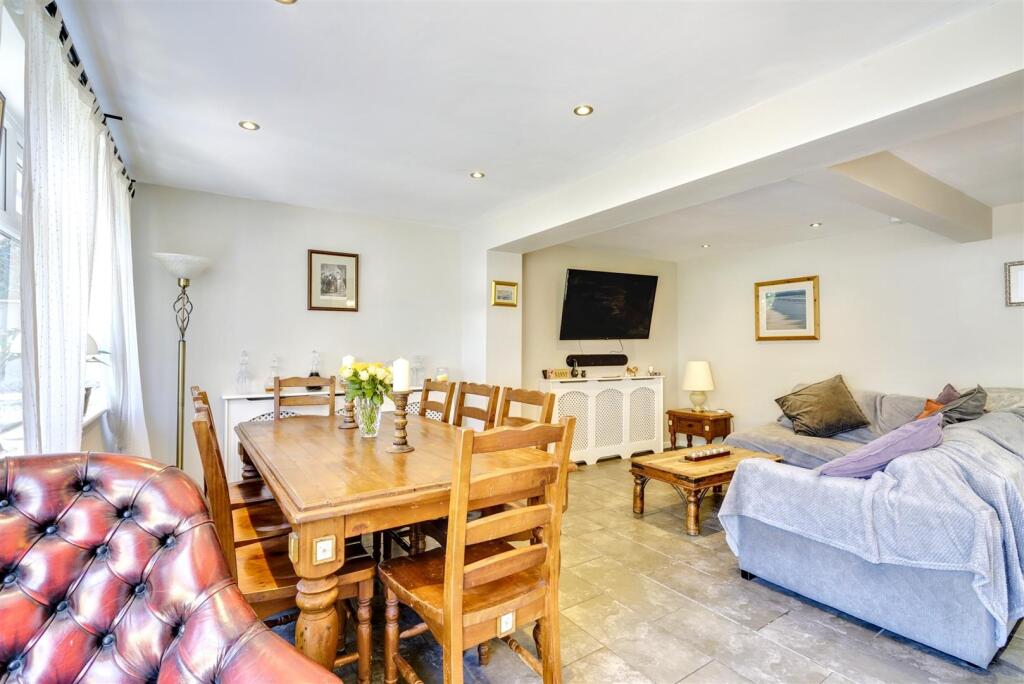 Open Plan Kitchen Diner