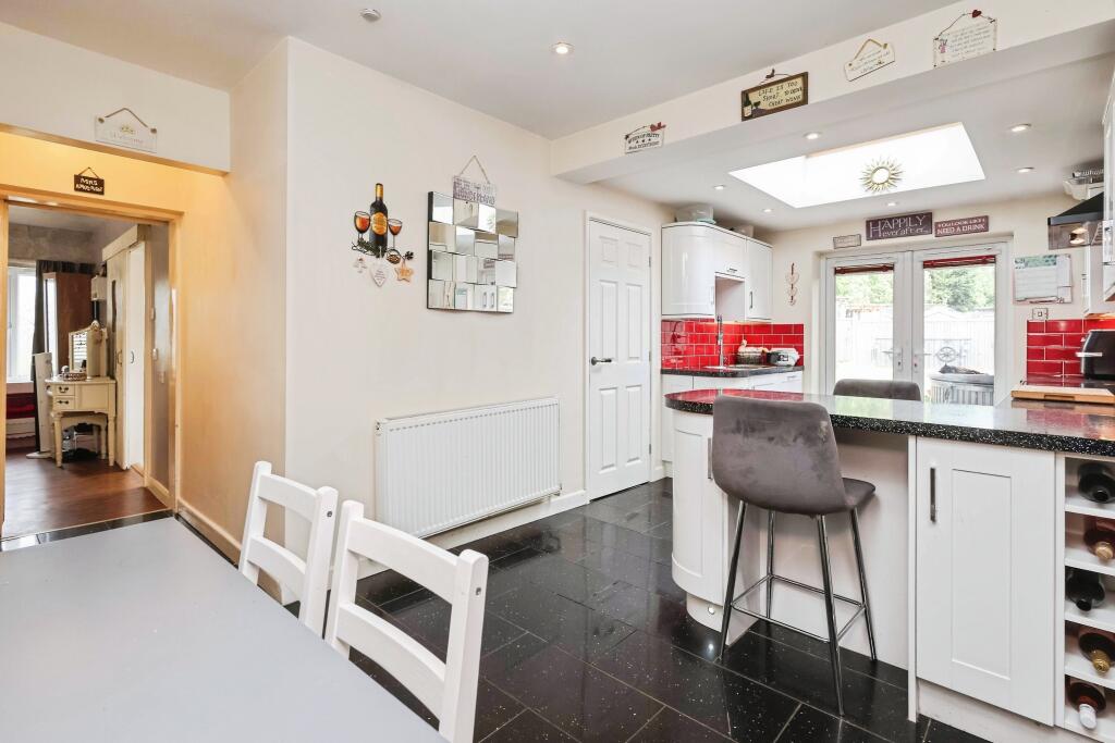 32rynalstreeteveshamwr114qa-22