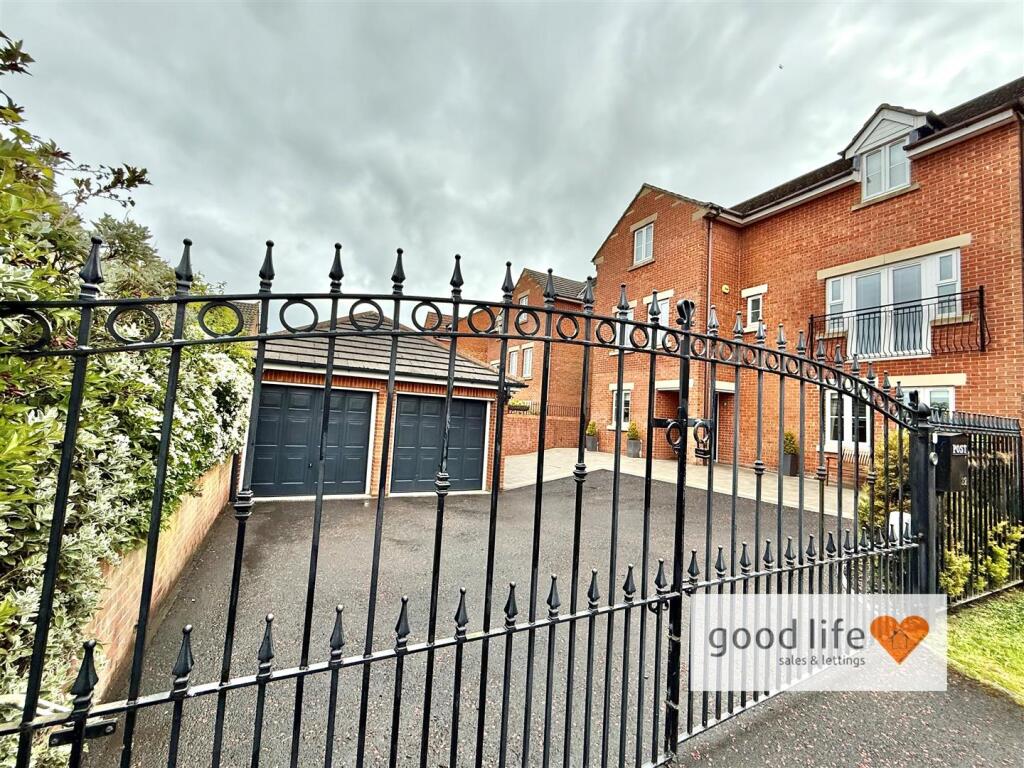 22 keddlestone close new front 222keddlestoneclose