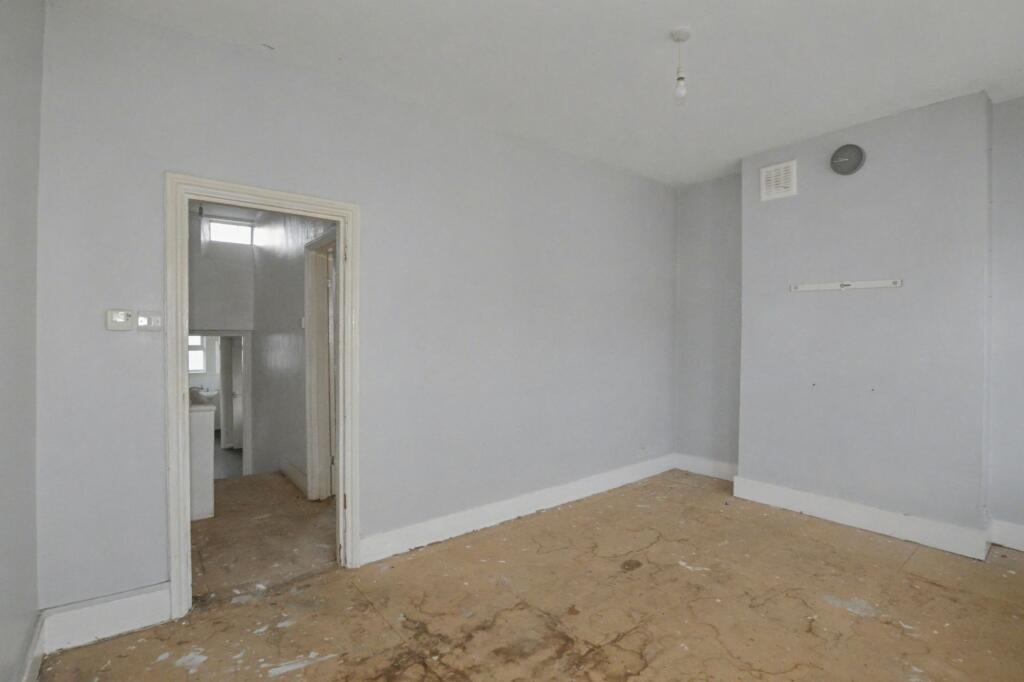 Flat A and B, 26 Stanmer Street, Battersea, London SW11 3EG