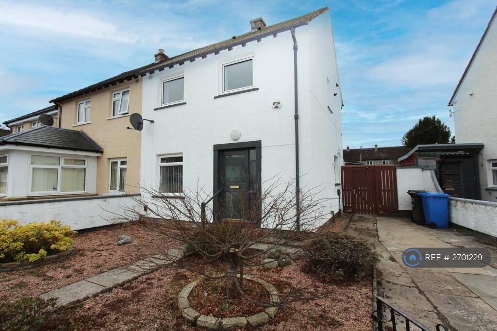 Front Of House Incl Driveway