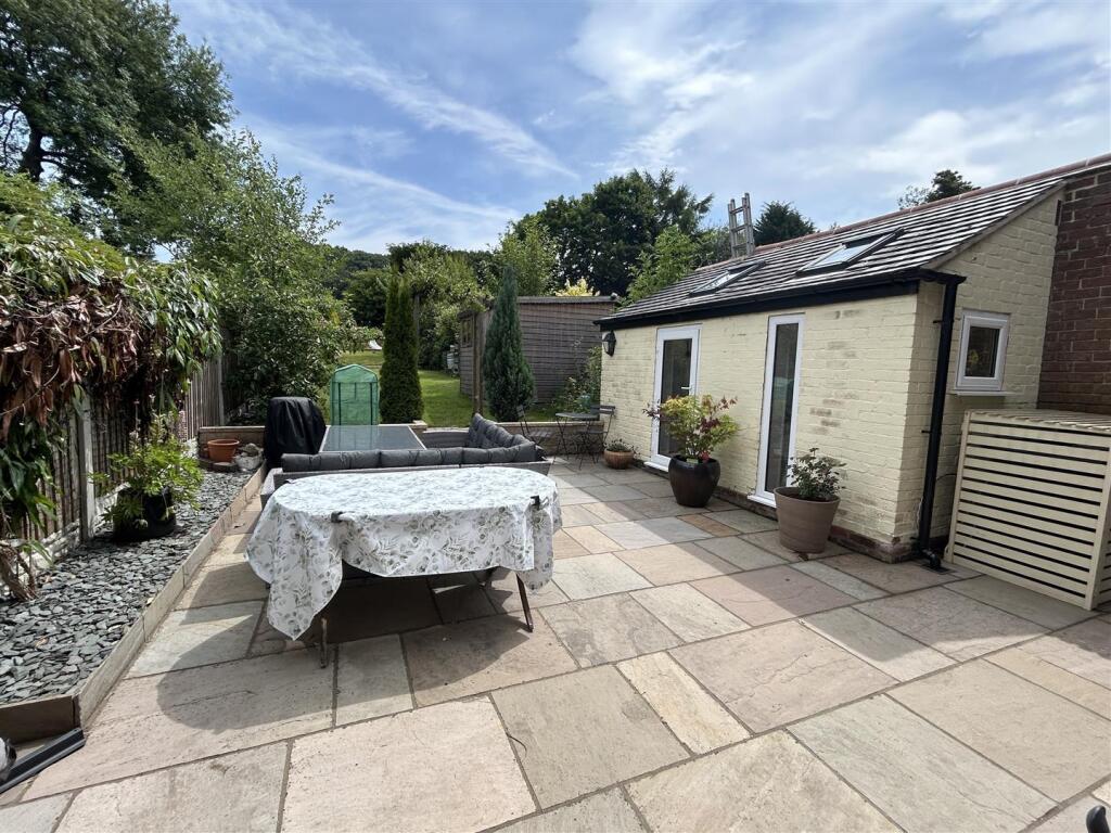 patio.JPG