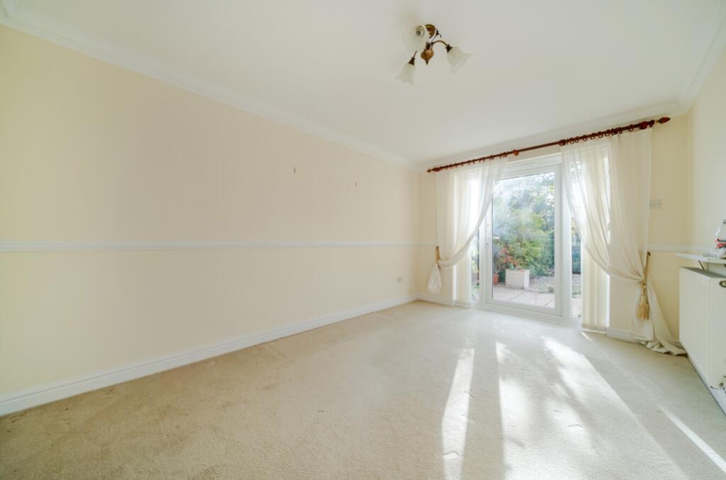 1374008-10-6900cd448dd35