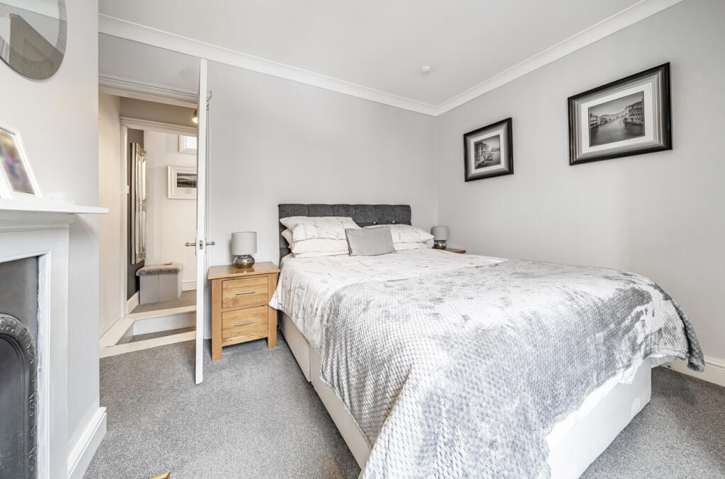 1318048-19-68658c...