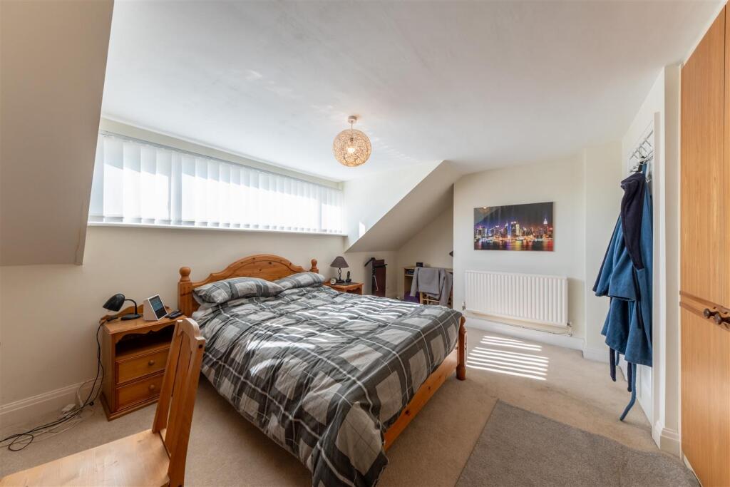 6 Hollow Oak Lane-013.jpg