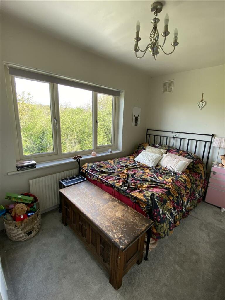 Bedroom no.3 rear double: