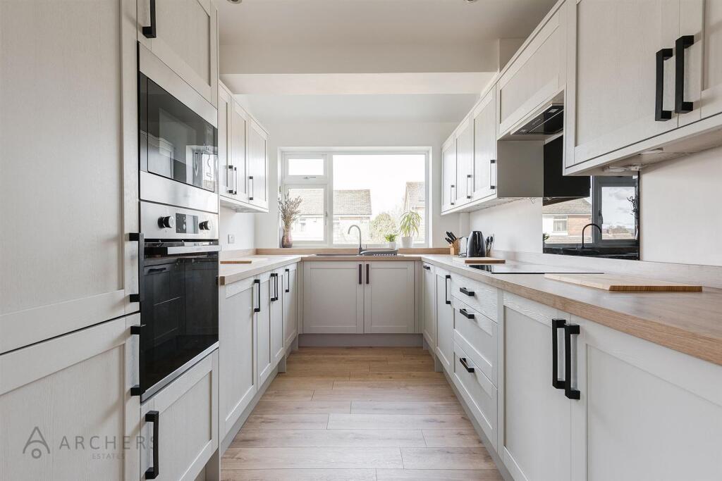 21WorcesterRoad(Interior)(6of28).jpg