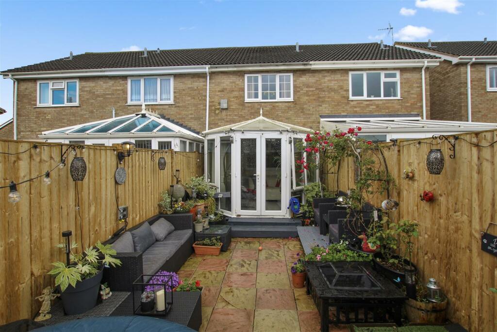 Warren Close  (18).jpeg