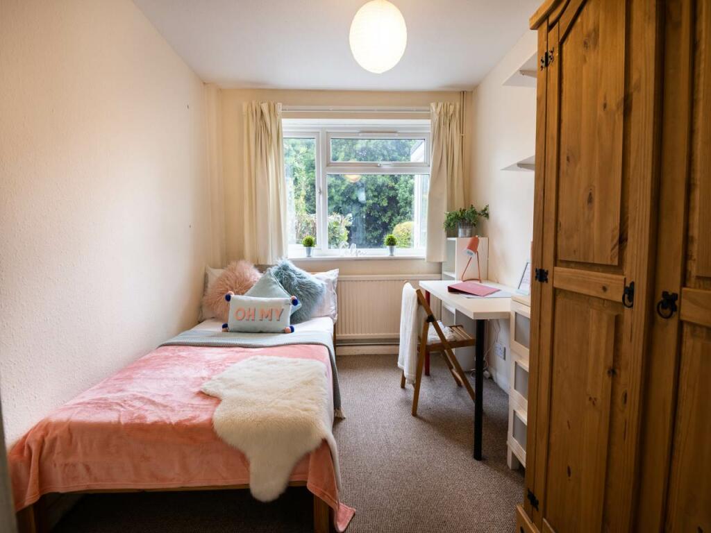 34_Bramshaw_Road_Can