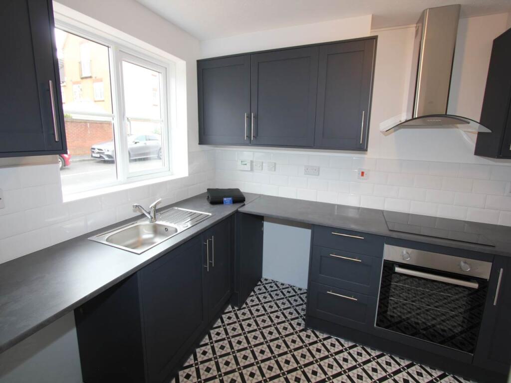 Kitchen 2
