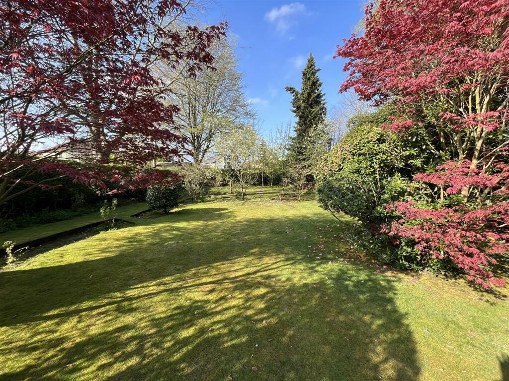 Gardens 3.jpg