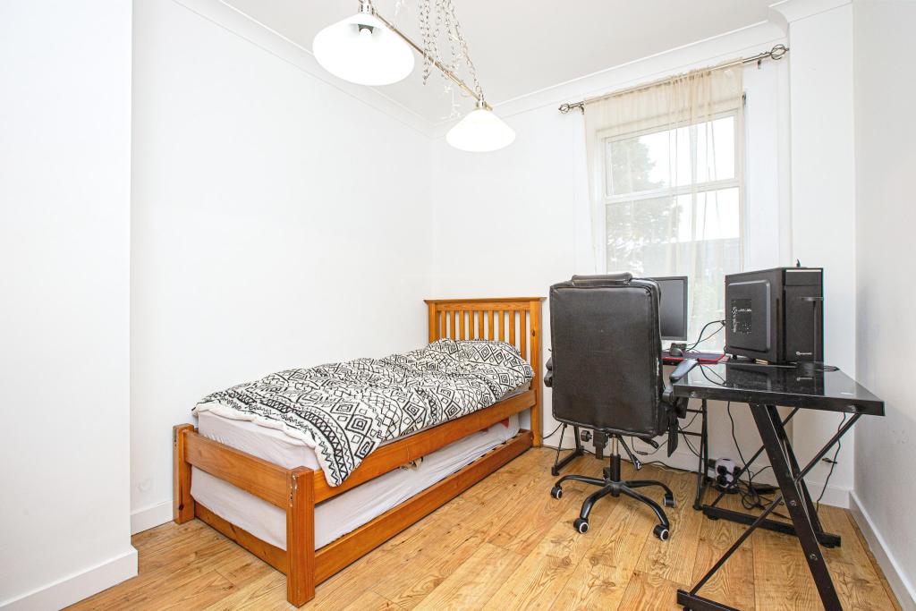 Dining Room/Bedroom
