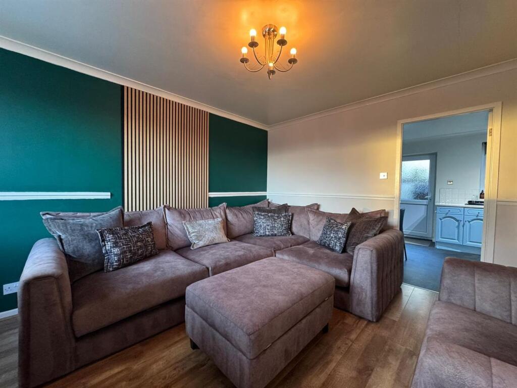 Lowcliff Walk, Heckmondwike