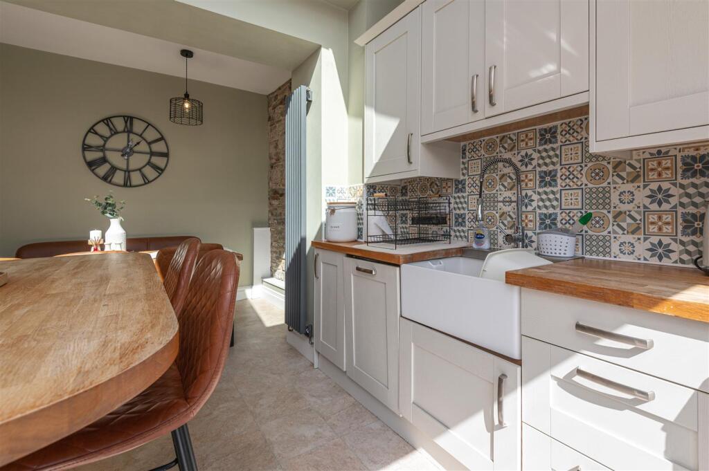 Dining Kitchen